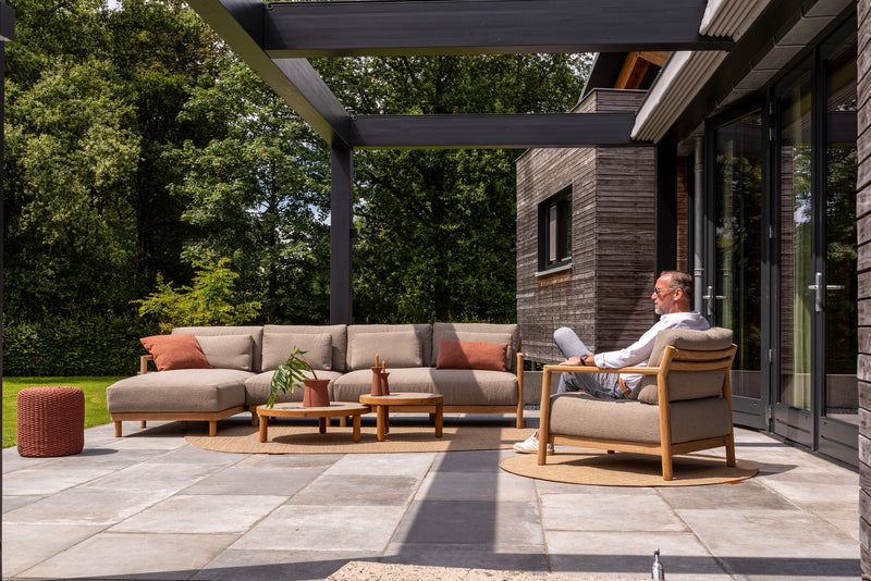 4 Seasons Outdoor Marie 5-delige loungeset incl.salontafels Finn + center